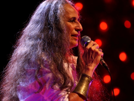 maria bethânia